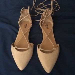 Lace up pointed flats